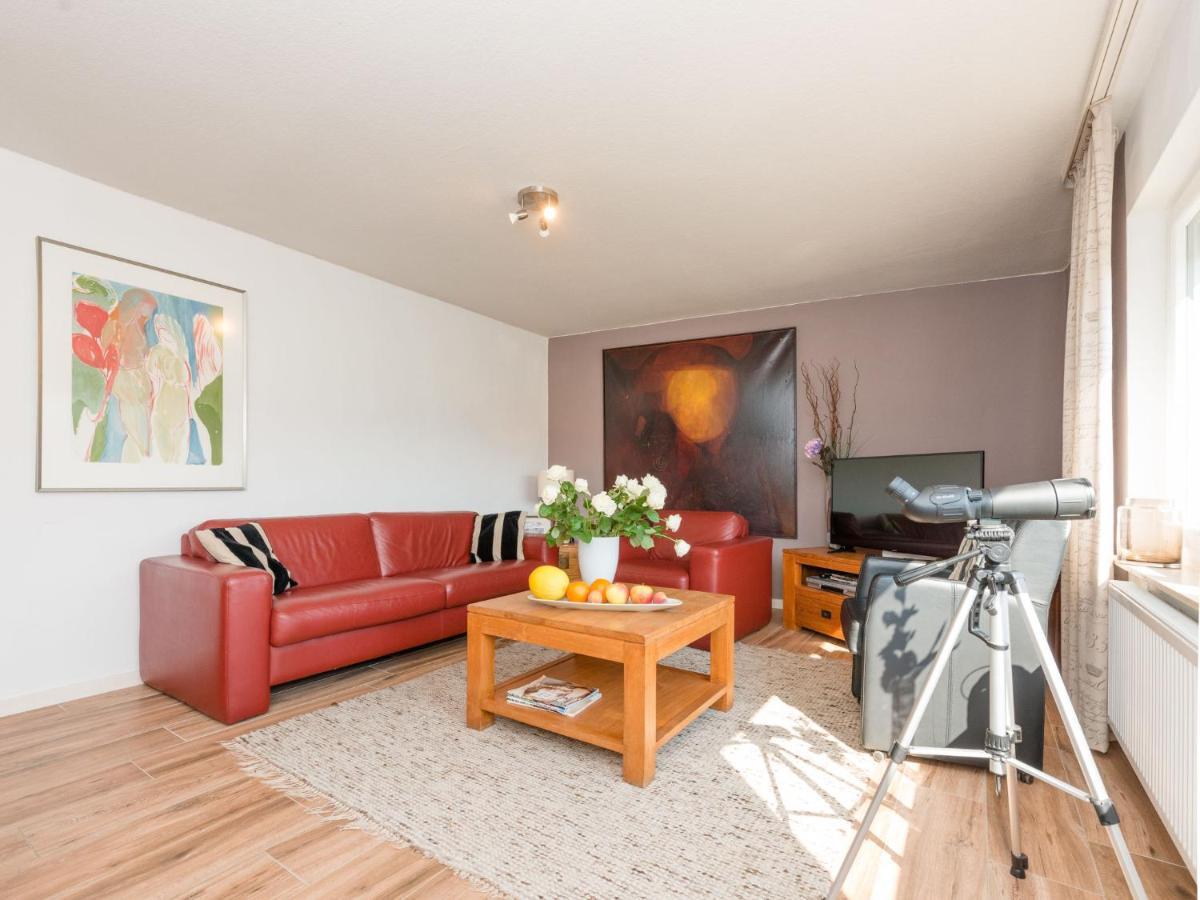 Modern Holiday Home Near River In Amelgatzen Emmerthal Rum bild